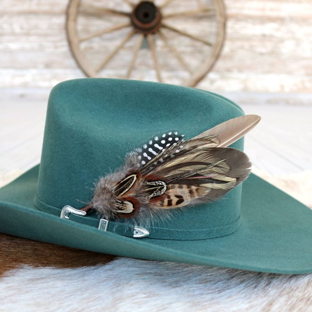 Feather Hat Accent - Sorrel