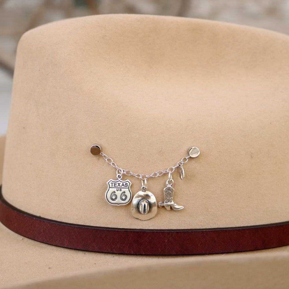 Roadtrip Charm Chain