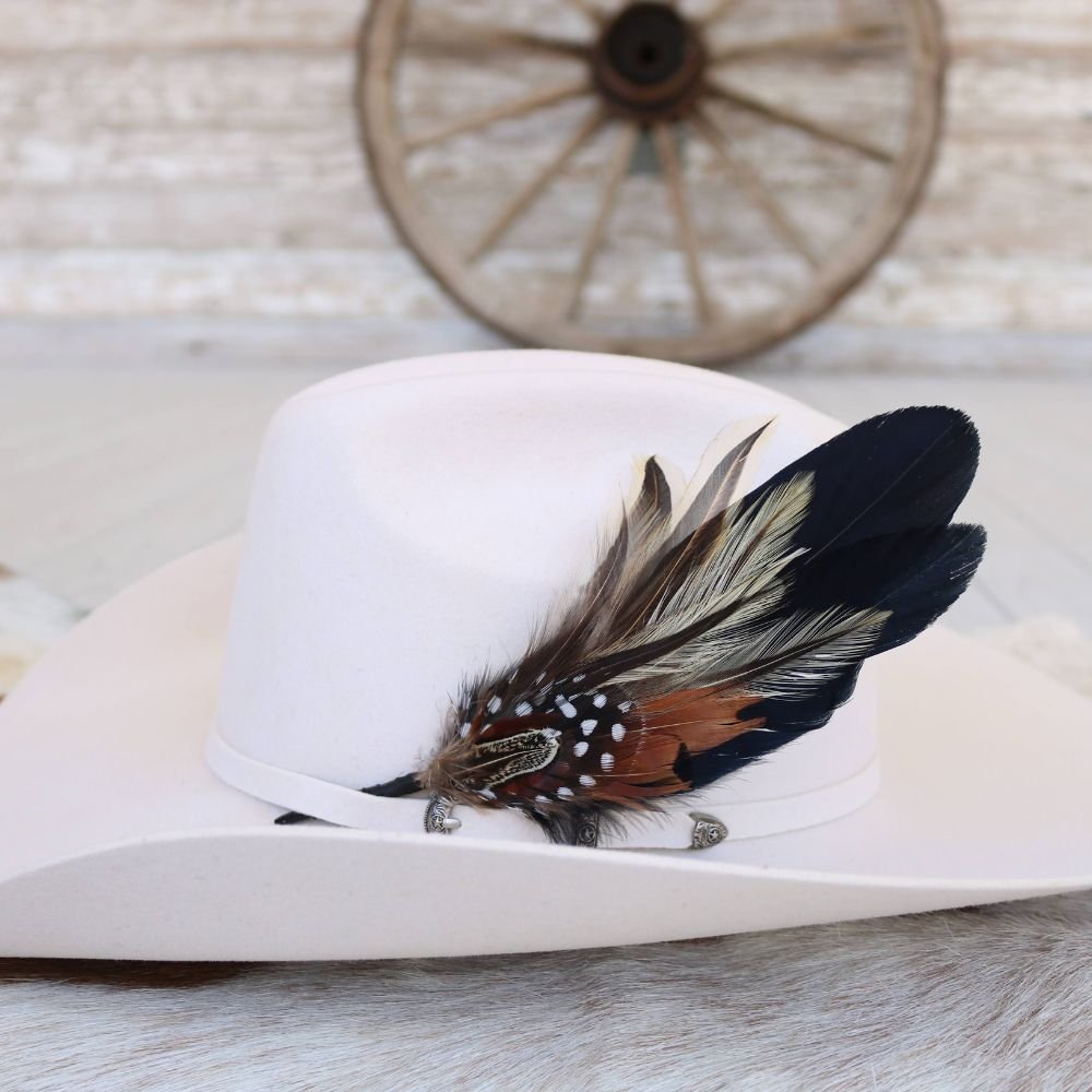 Feather Hat Accent - Frio