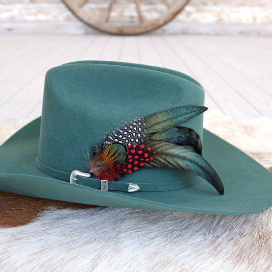 Feather Hat Accent - Sombra